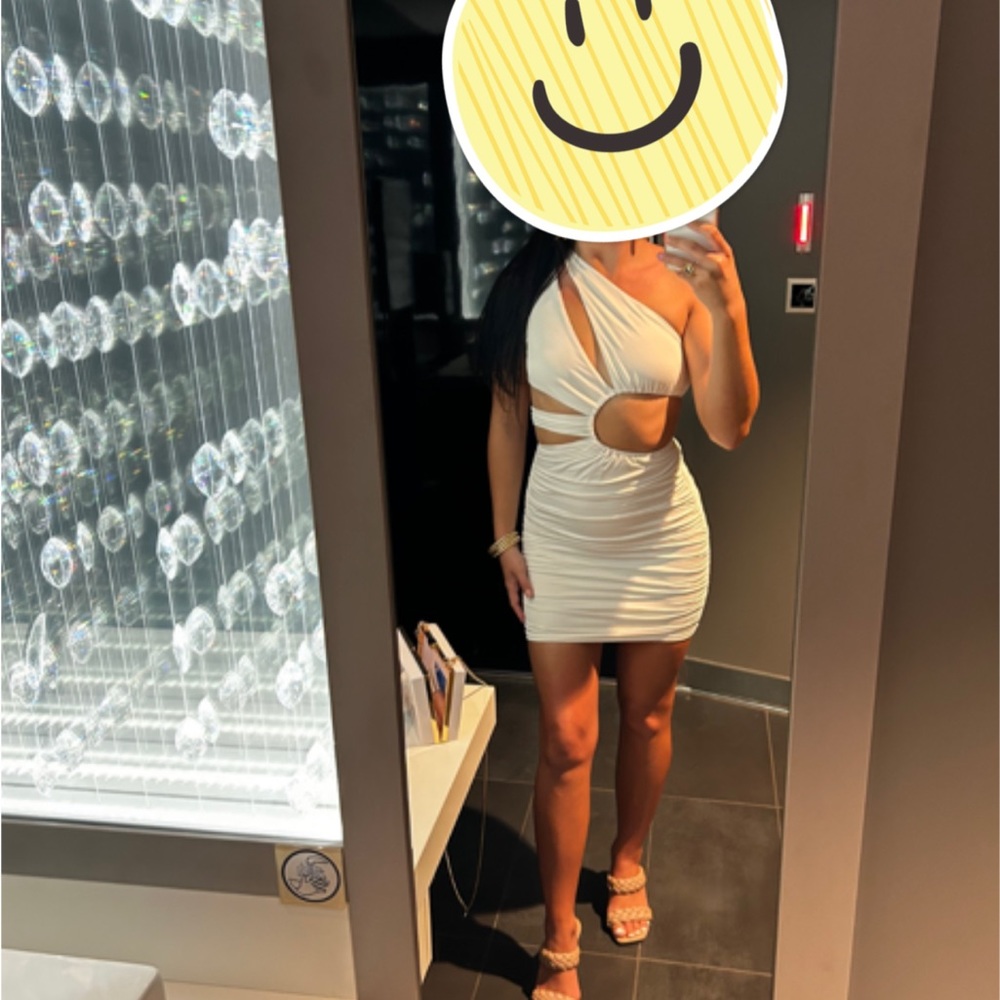Oh Polly dress size 2 off white